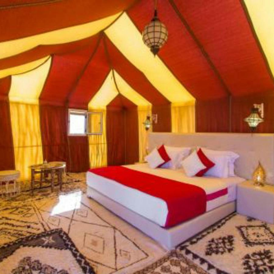 Desert Luxury Camp Мерцуга Екстериор снимка